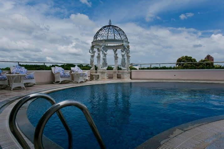 Windsor Rajadhani Hotel Тривандрум Экстерьер фото