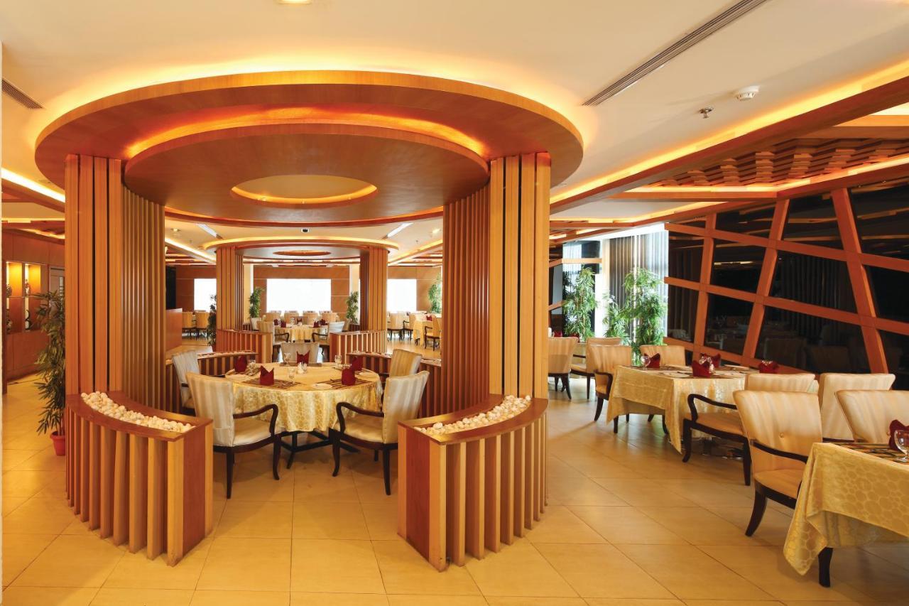 Windsor Rajadhani Hotel Тривандрум Экстерьер фото